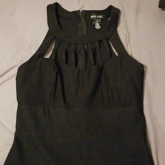 Black Short Dress - Picture 3 of 3